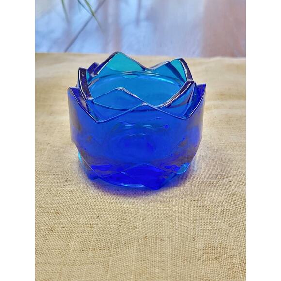 Vintage Avon Tulip Votive Candle, Cobalt Blue Glass, Candleholder - Picture 2 of 5